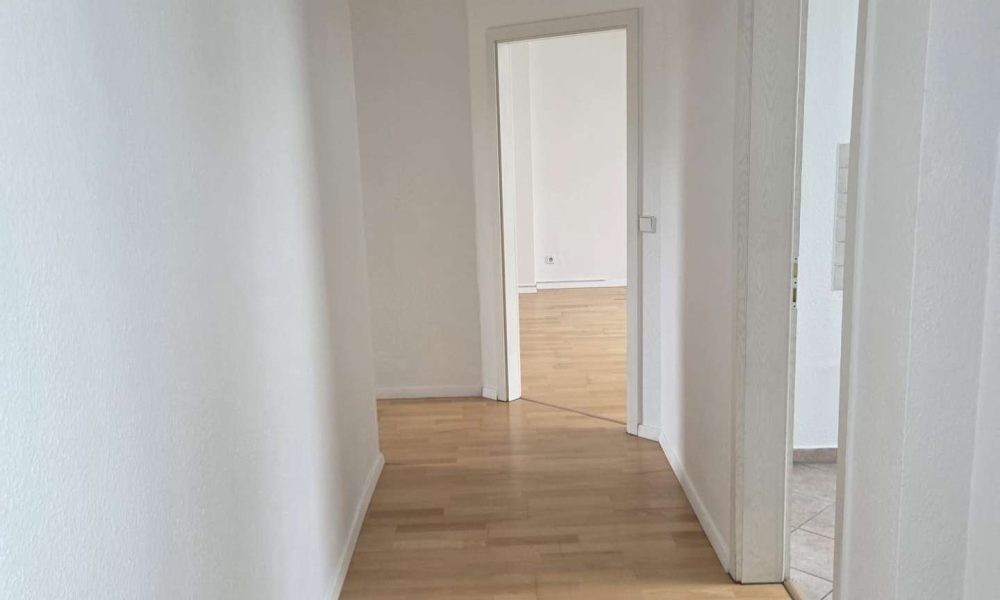 Sehr schöne 2-Zimmer-Wohnung mit Balkon - Foto 4