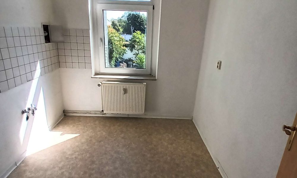 Ruhige 2-Raum-Wohnung mit Balkon ab sofort - Photo 1