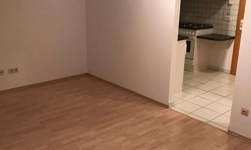 Perfekt für Pendler, Azubis, Singles – Moderne 1-R-WE m. Aufzug, Balkon und EB-Küche ab 01.06.26 - Foto 1