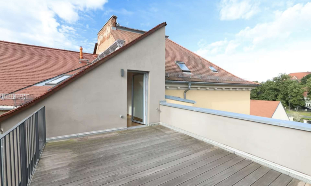 Helle 3-Raum-Wohnung mit Dachterrasse und Einbauküche (wird verschenkt) - Foto 5