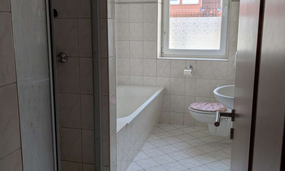4-Zimmer-Wohnung mit Balkon in Merseburg – Lindenstraße - Photo 4