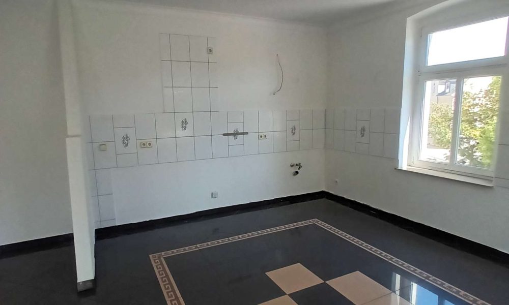 Die Besondere: 3-Raum-WE mit Balkon im Herzen von Merseburg ab sofort! - Foto 2