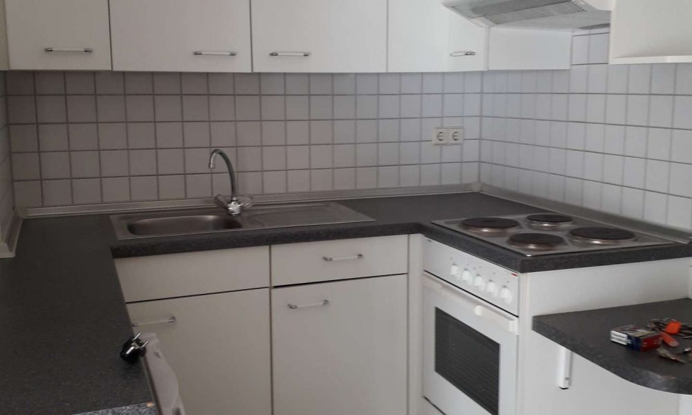 Ansprechendes 1-R-Appartement mit Balkon und EB-Küche ab 01.05.2026 - Foto 1