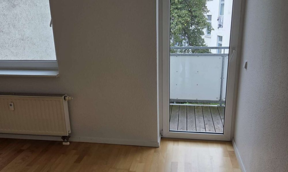 Sehr schöne 2-Zimmer-Wohnung mit Balkon - Foto 2