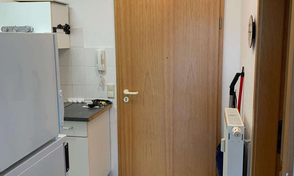 Perfekt für Pendler, Azubis, Singles – Moderne 1-R-WE m. Aufzug, Balkon und EB-Küche ab sofort - Photo 2